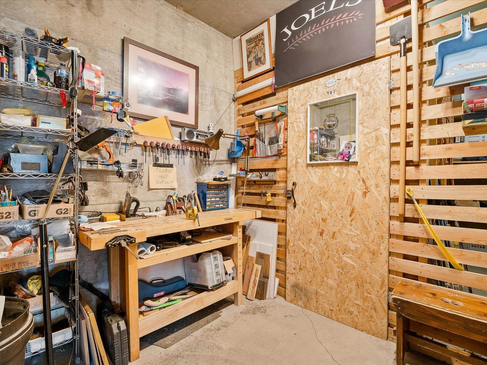 Listing Image 25