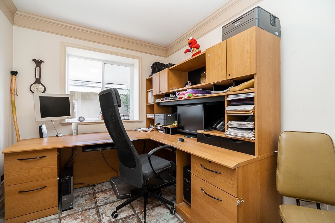Listing Image 13