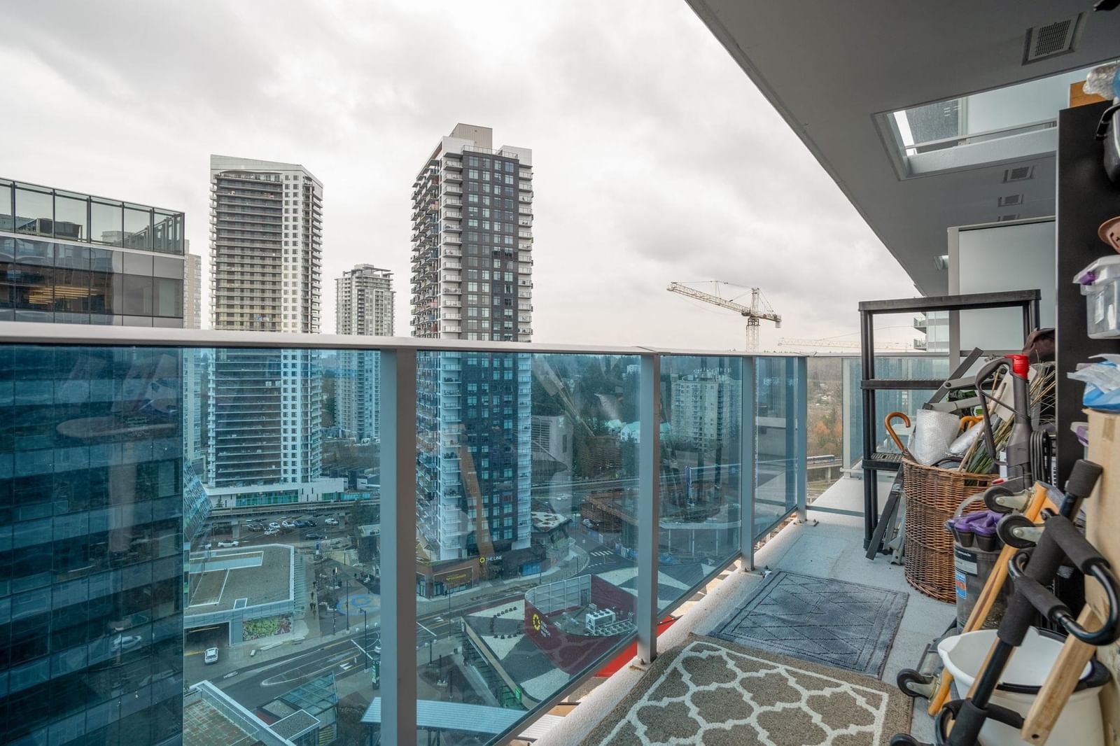 Listing Image 9