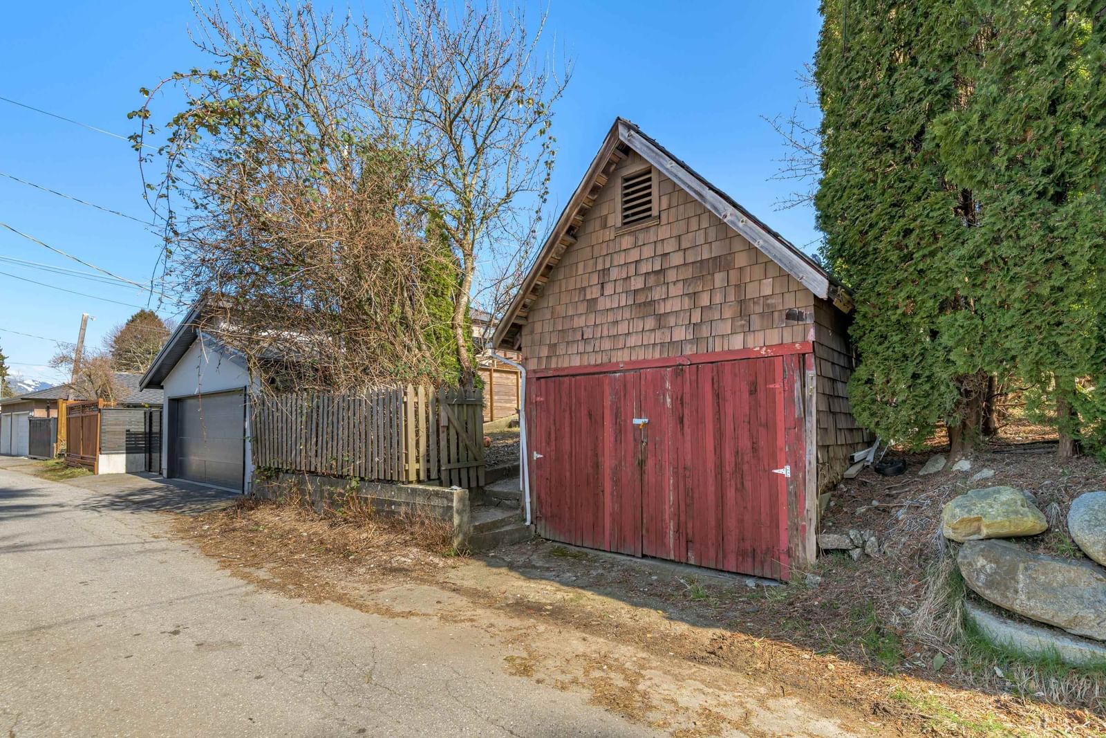 Listing Image 33