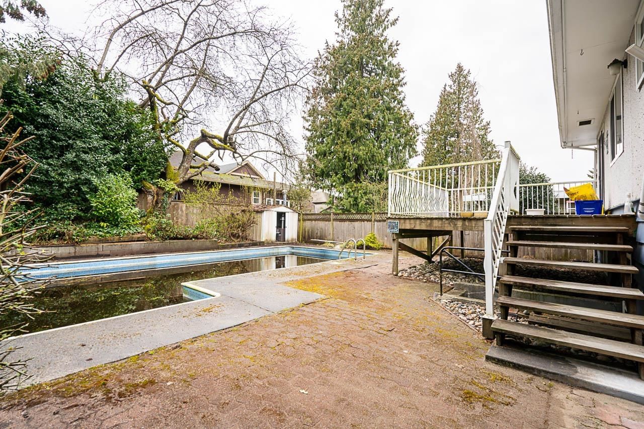 Listing Image 17