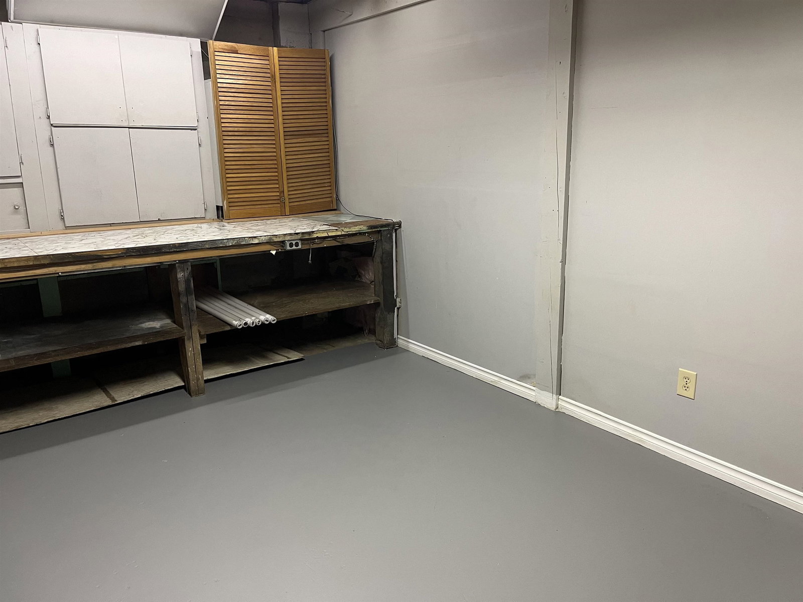 Listing Image 17