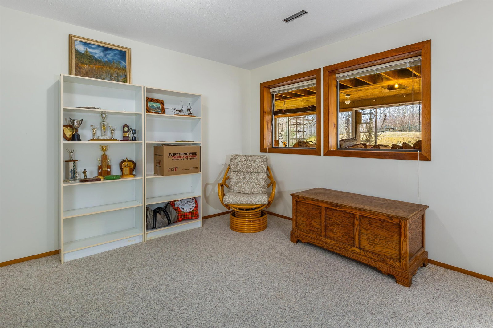 Listing Image 19