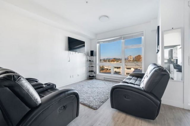 413 - 32838 Landeau Place