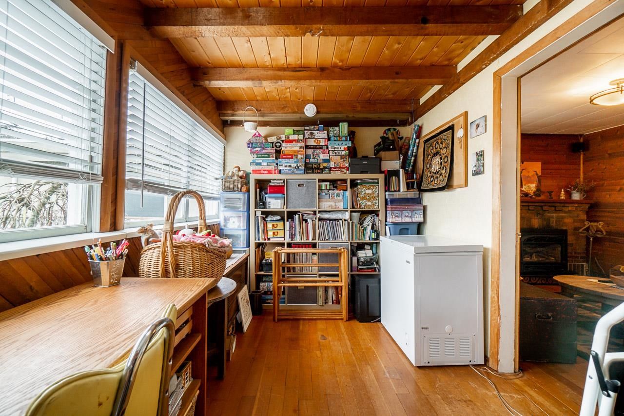 Listing Image 14