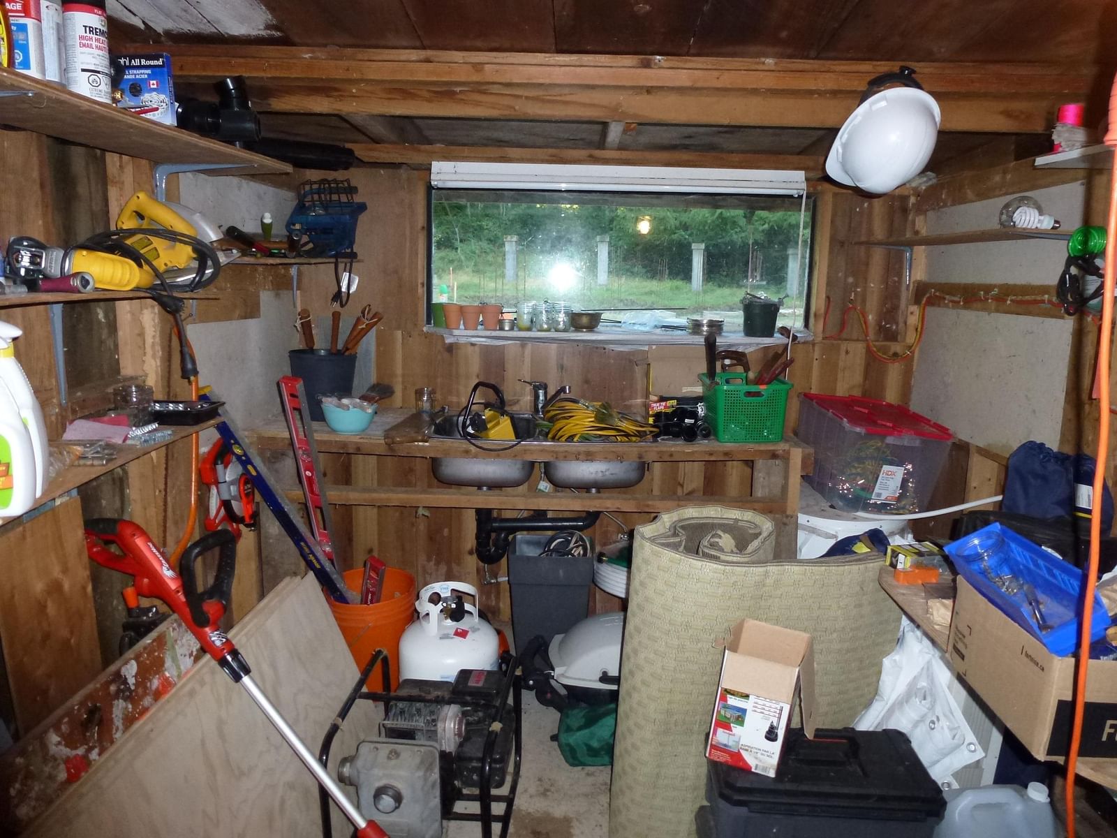 Listing Image 4