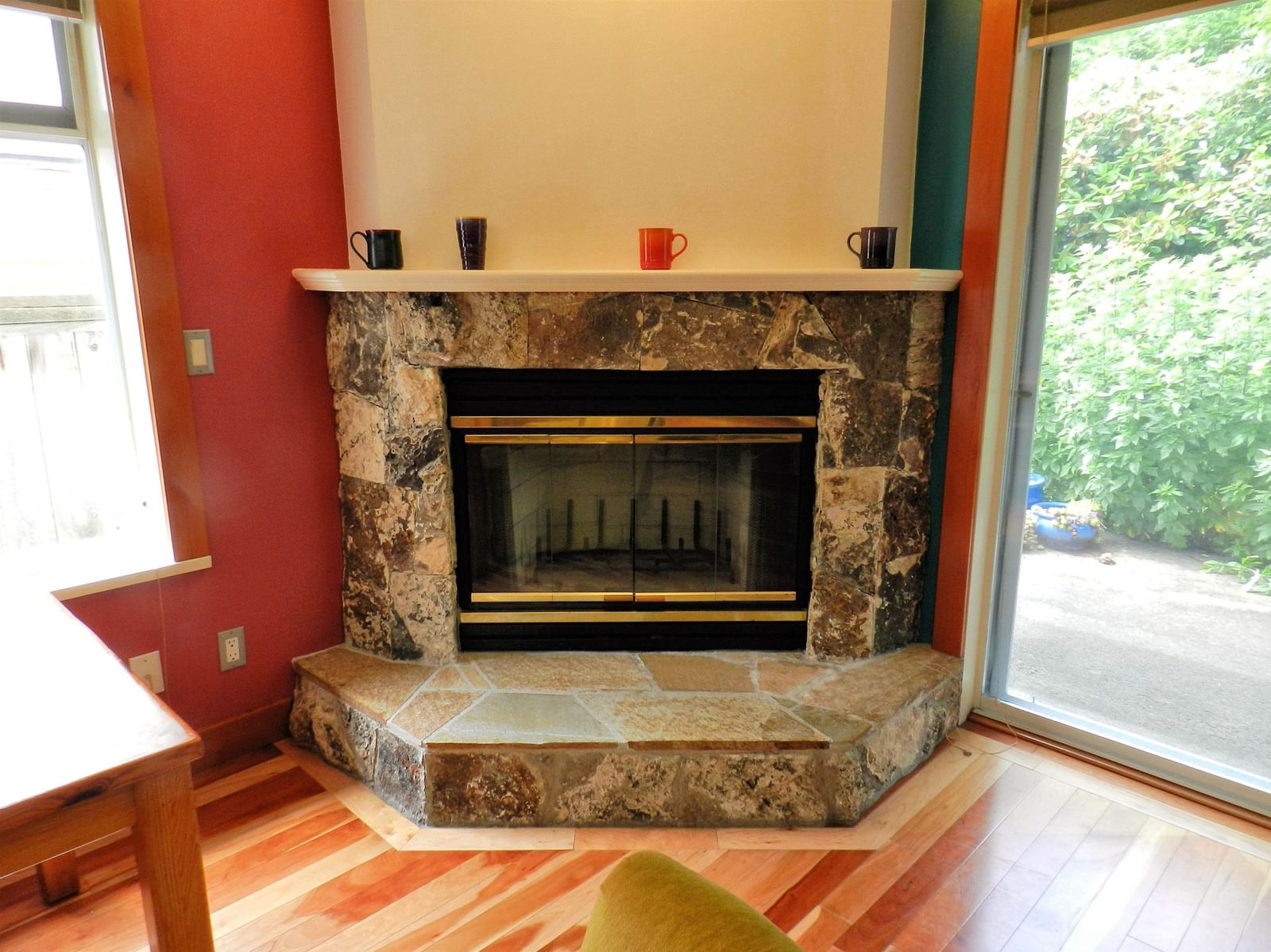 Listing Image 17