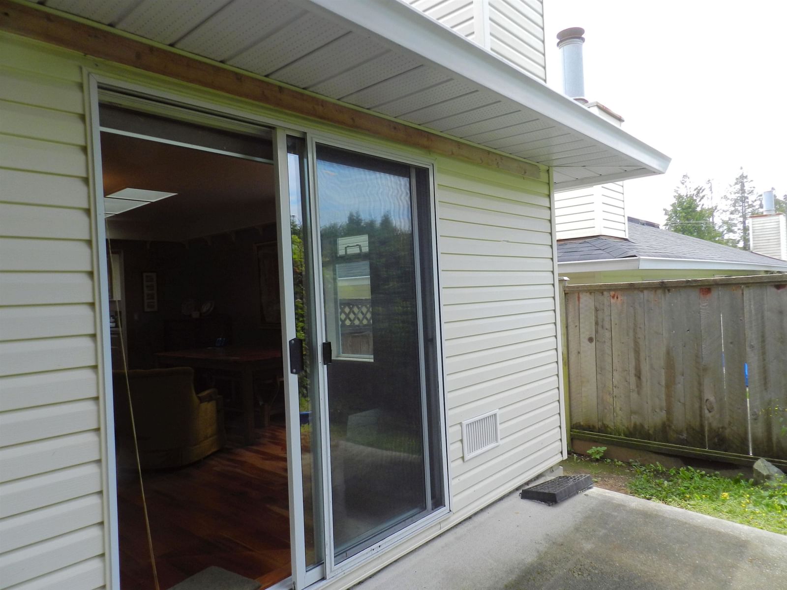 Listing Image 27