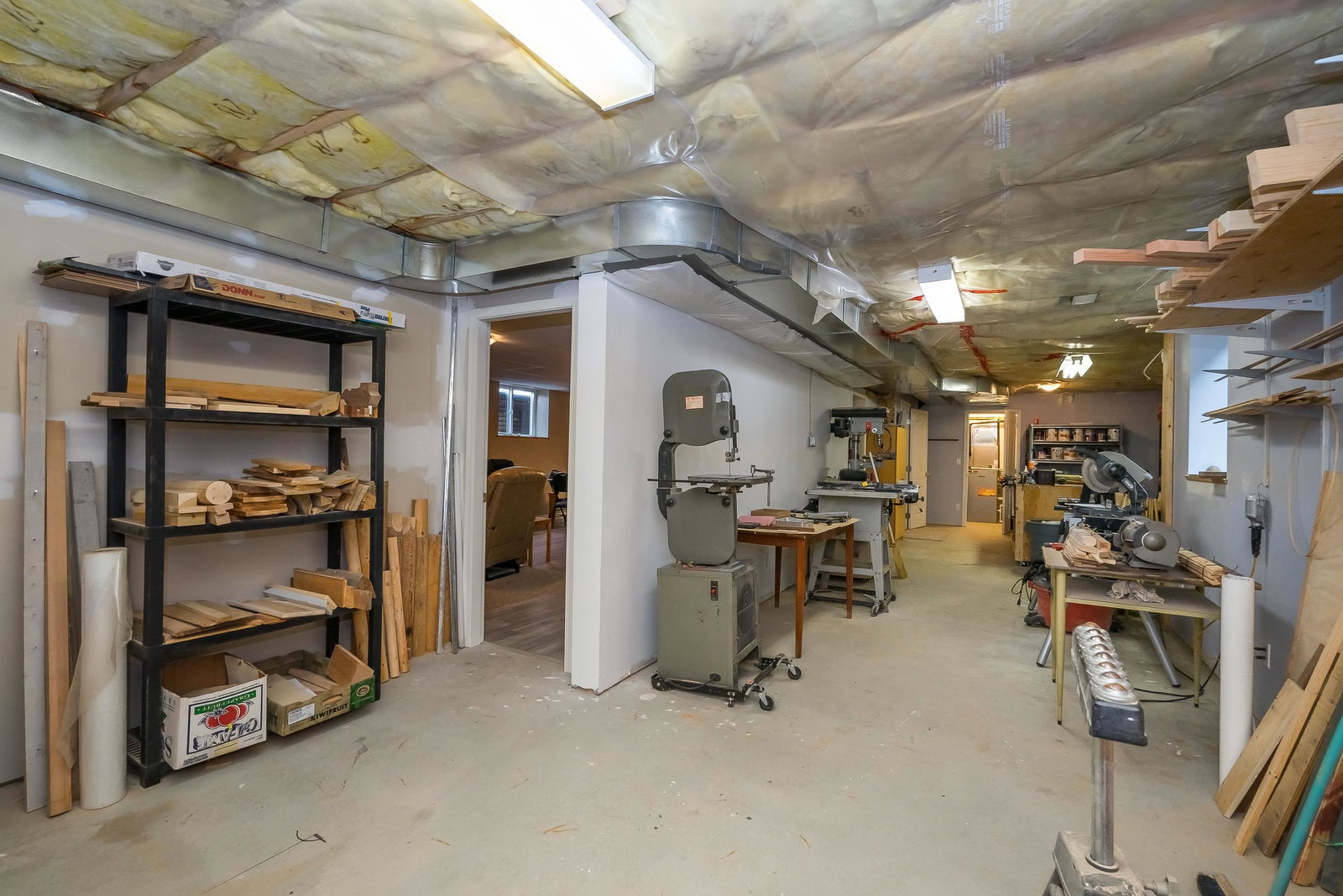 Listing Image 24
