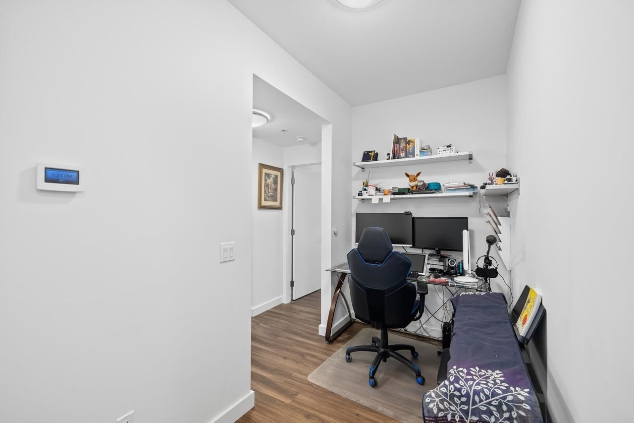 Listing Image 20