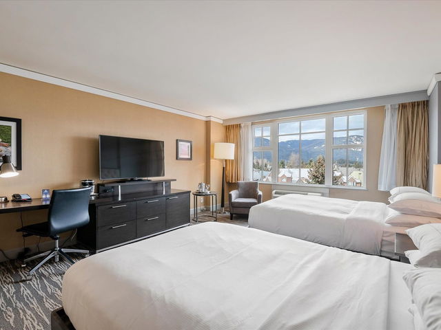 725 - 4050 Whistler Way