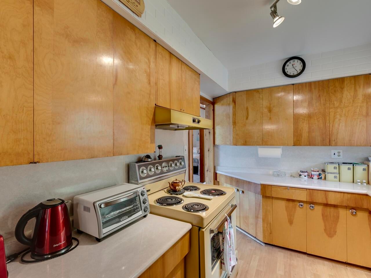 Listing Image 23