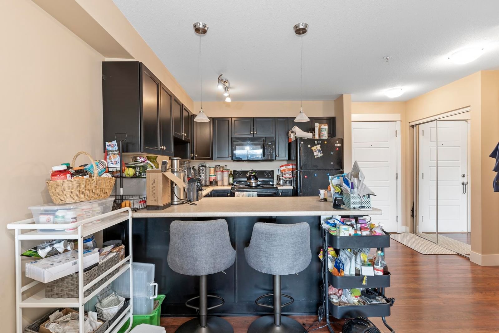 Listing Image 13