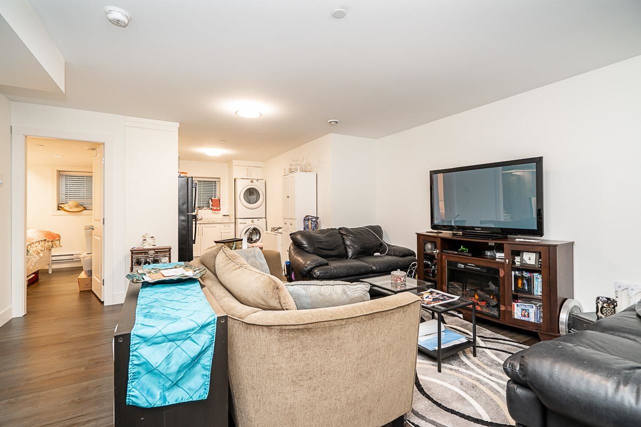 Listing Image 31
