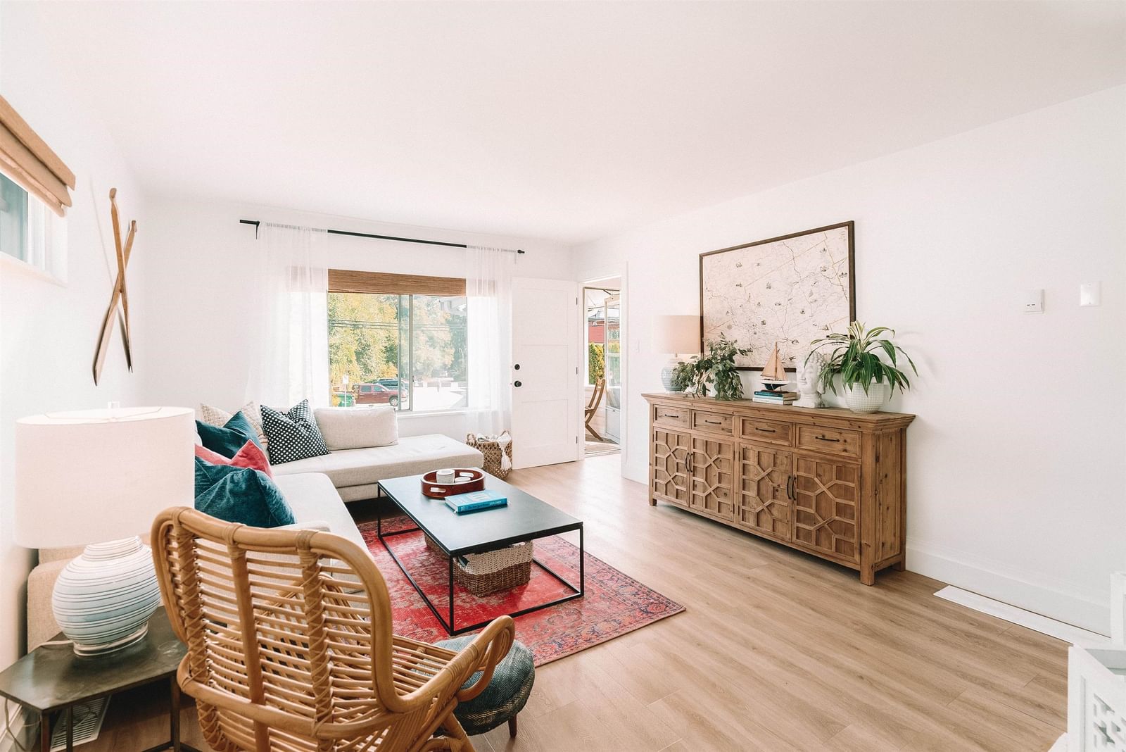 Listing Image 15