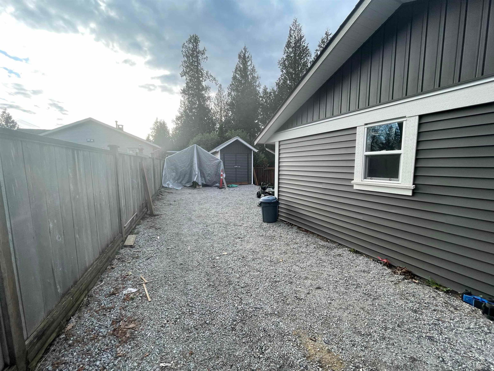 Listing Image 23
