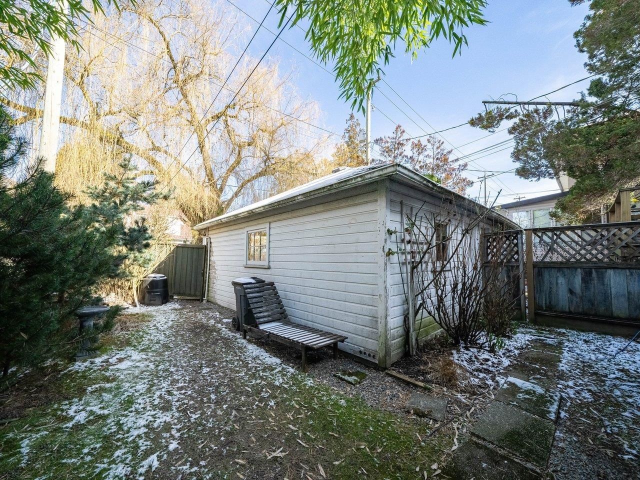 Listing Image 19