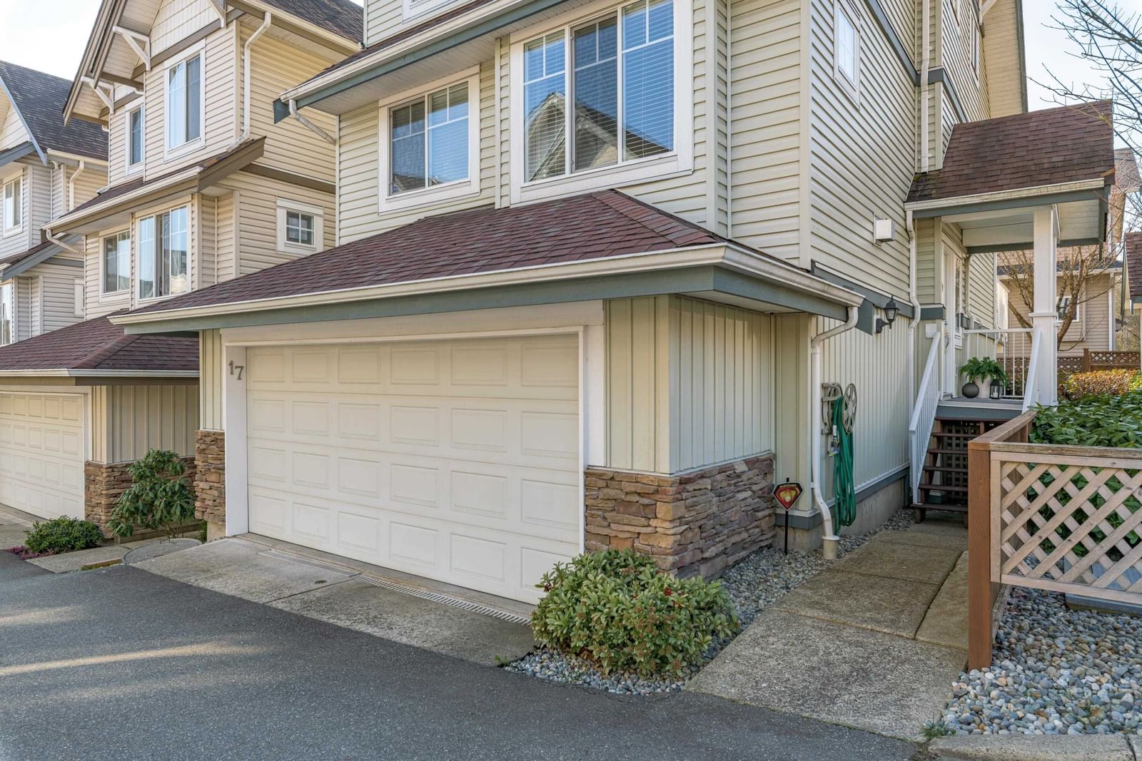 Listing Image 27