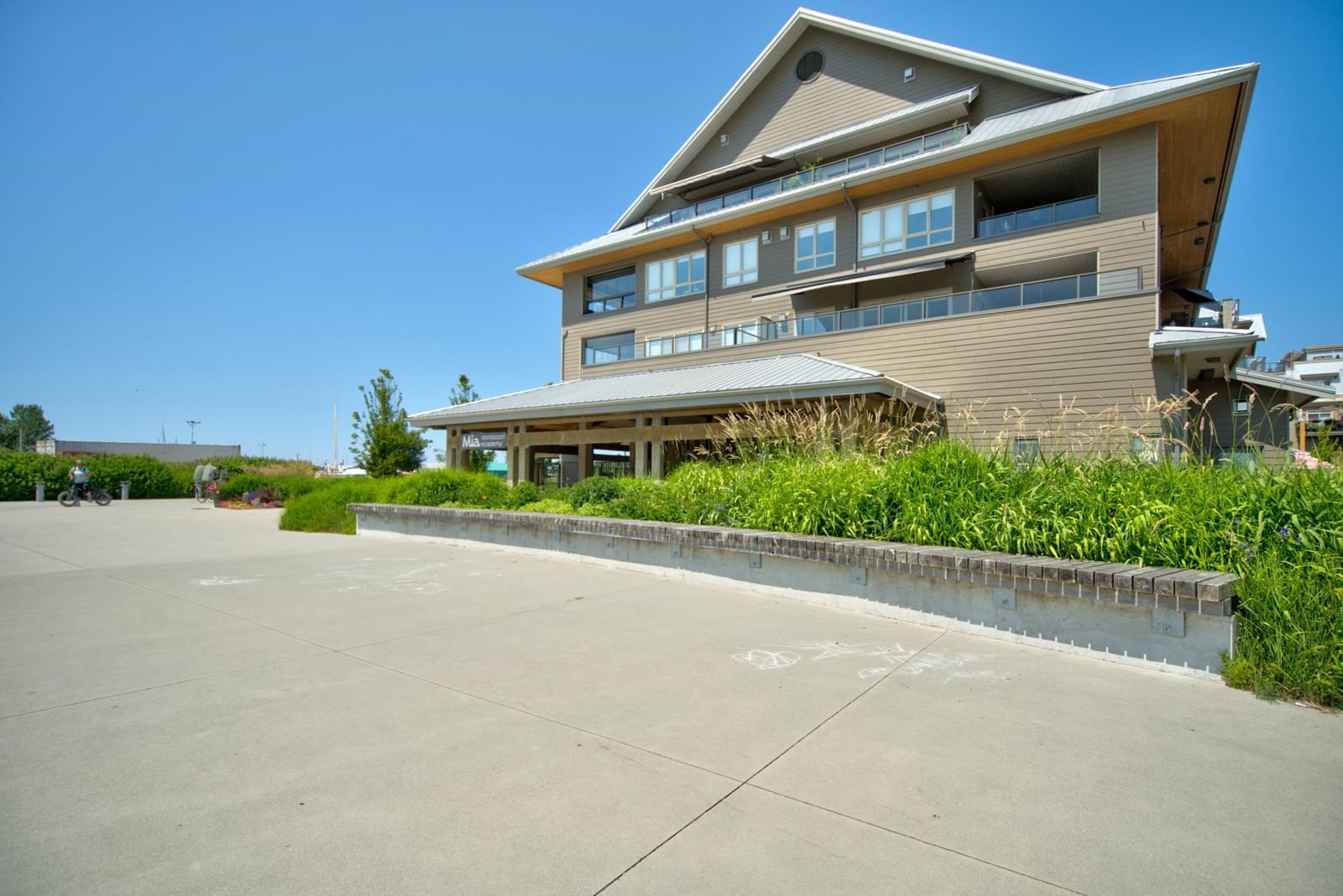 Listing Image 24