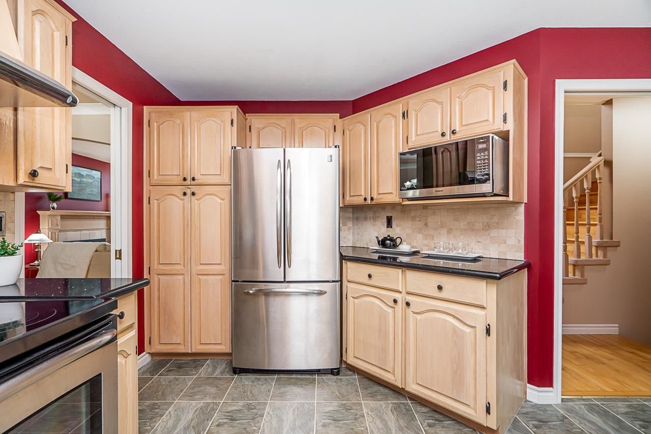 Listing Image 12
