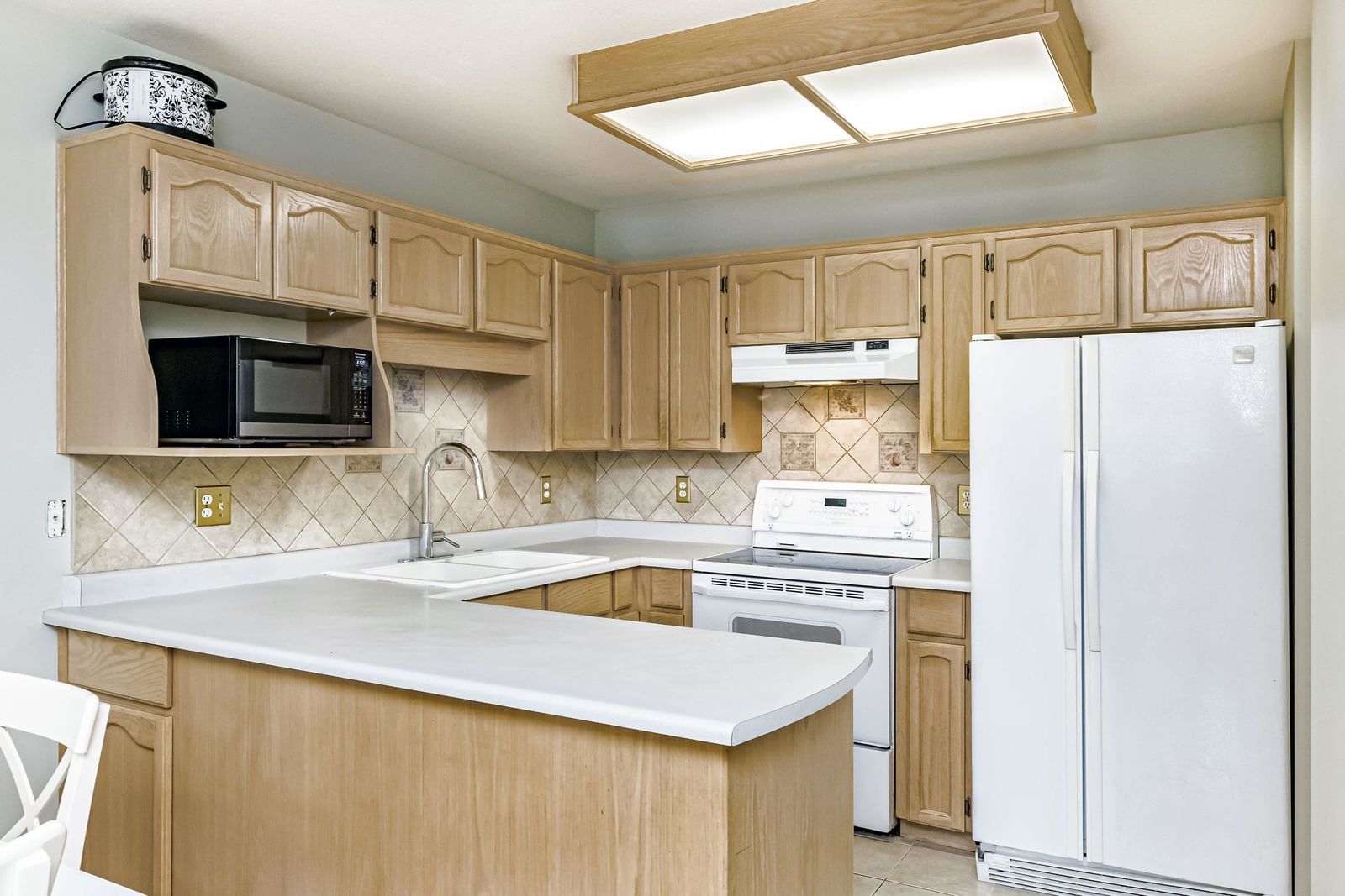Listing Image 8