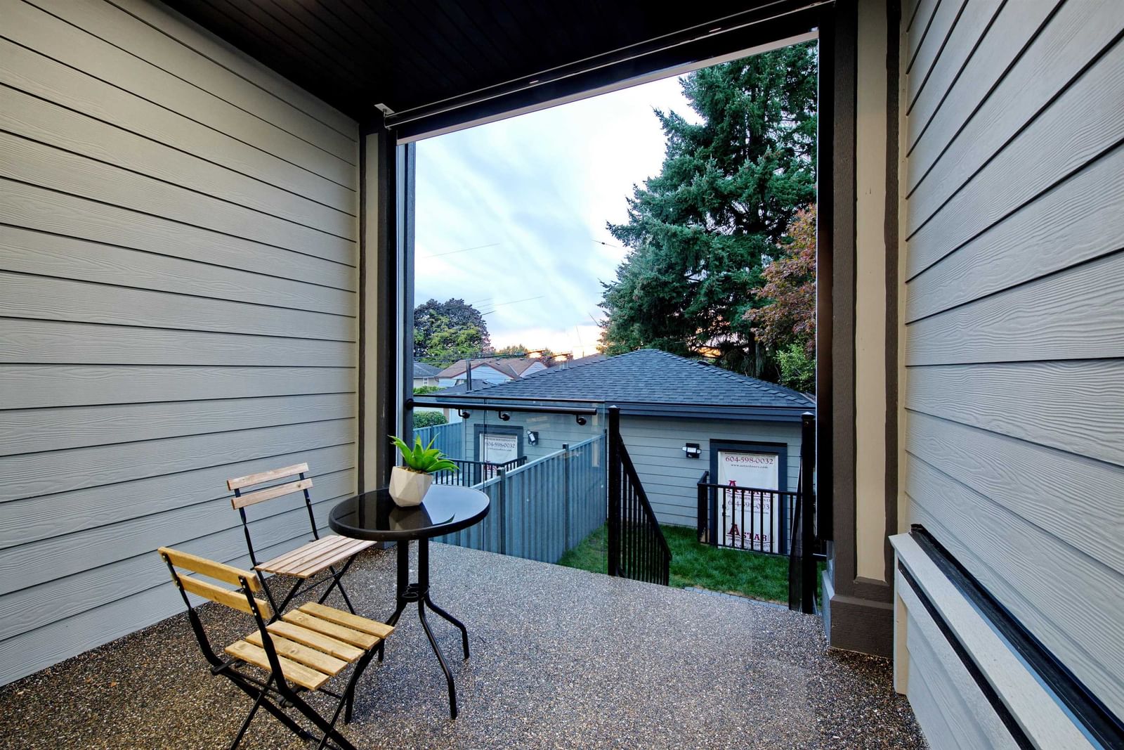 Listing Image 18