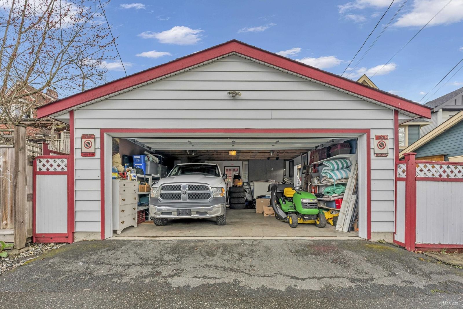 Listing Image 36