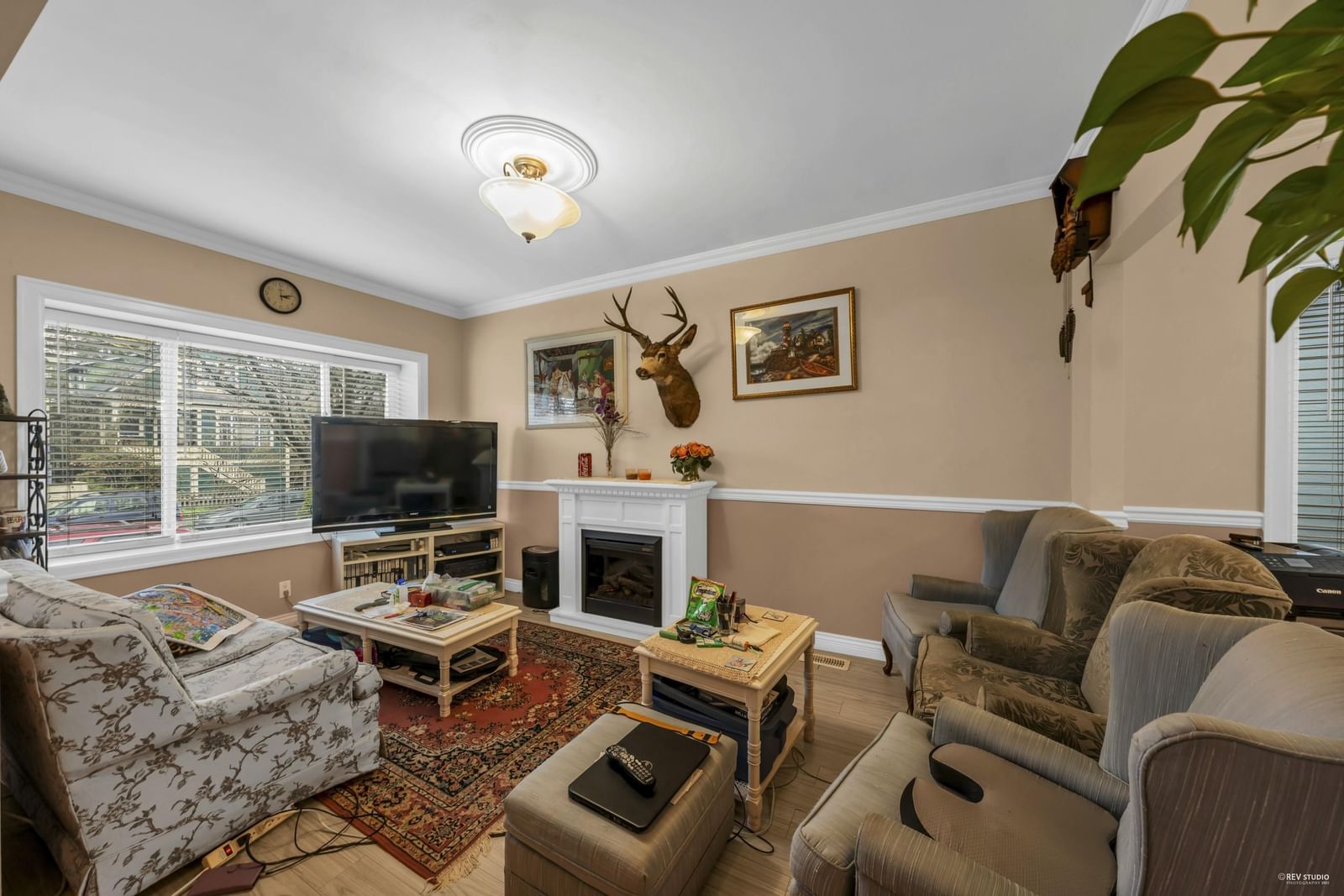Listing Image 6