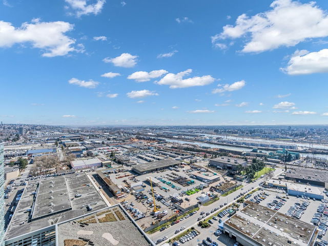 2701 - 488 Marine Drive