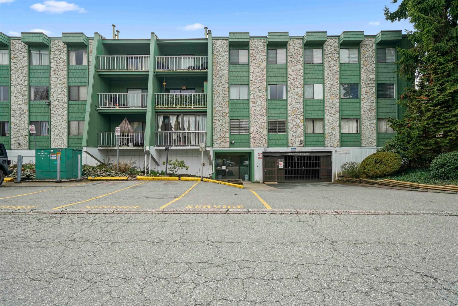 Listing Image 18