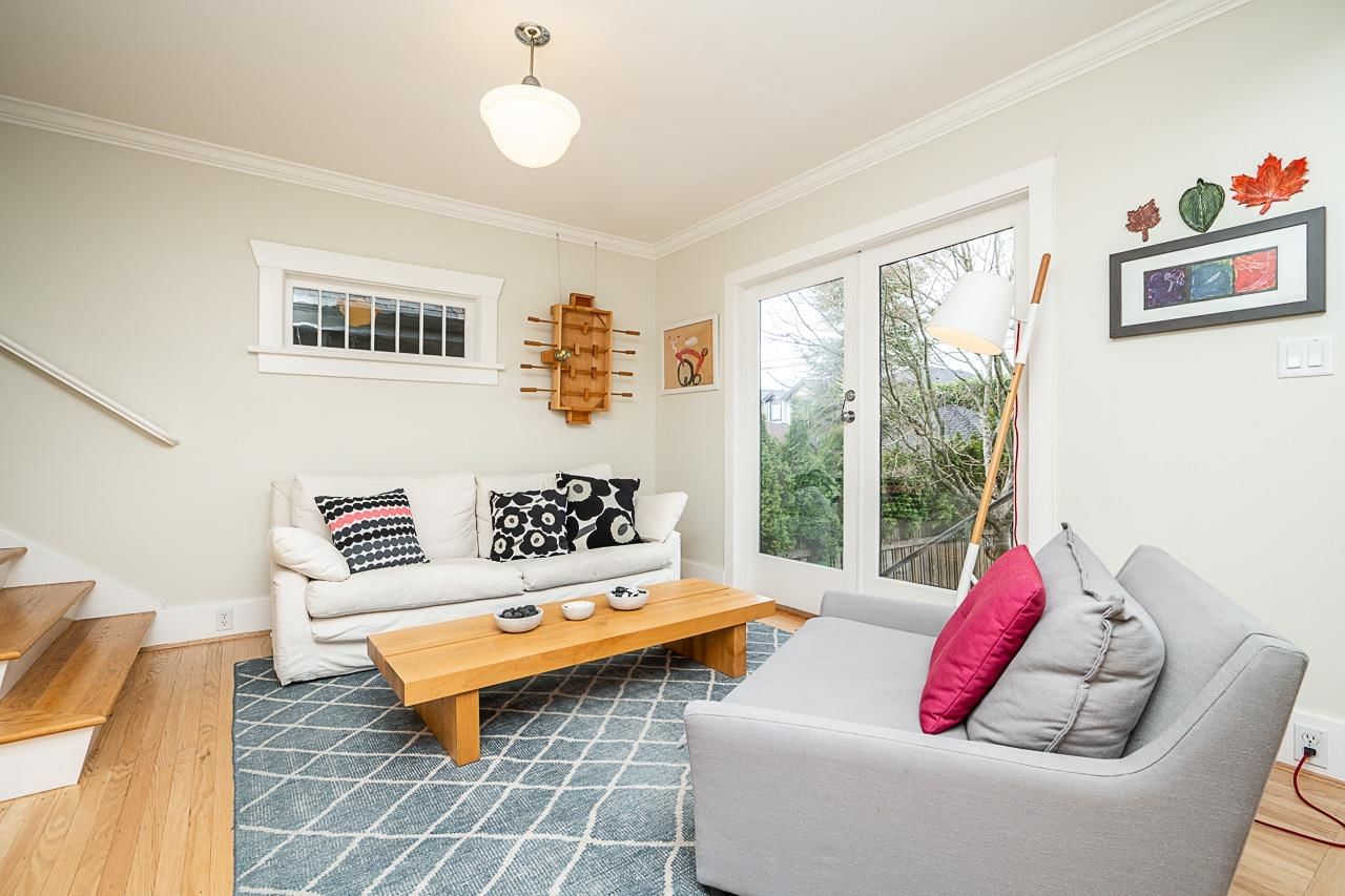 Listing Image 11
