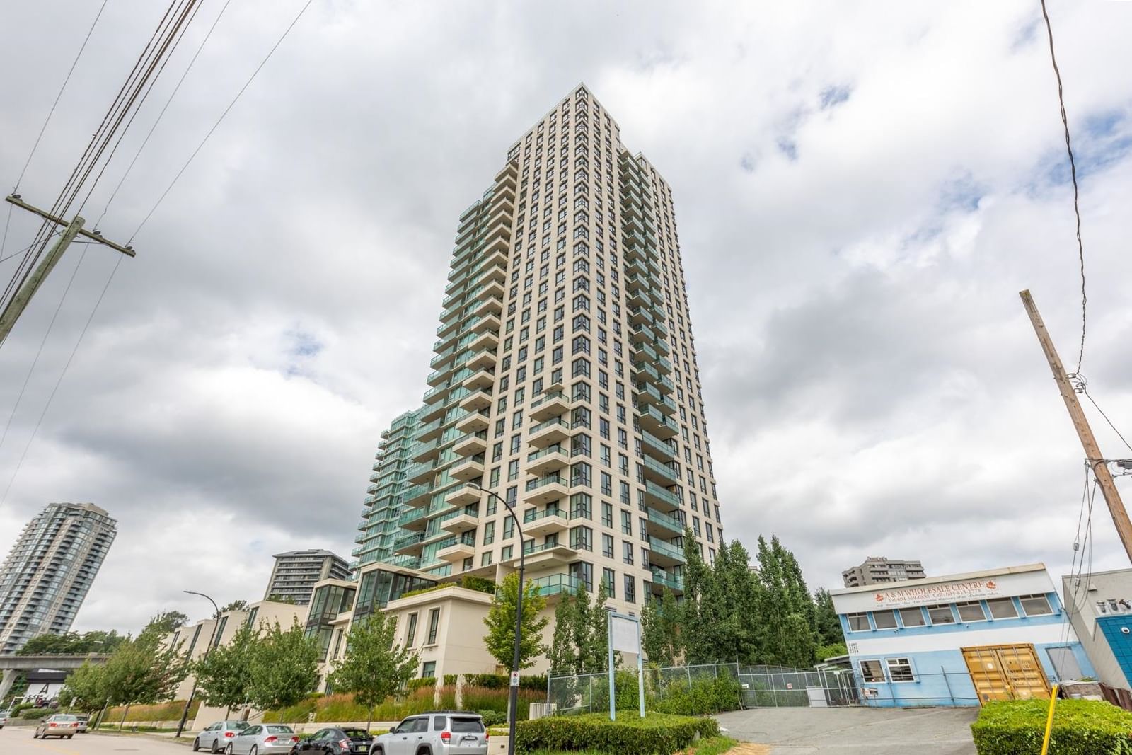 Listing Image 10