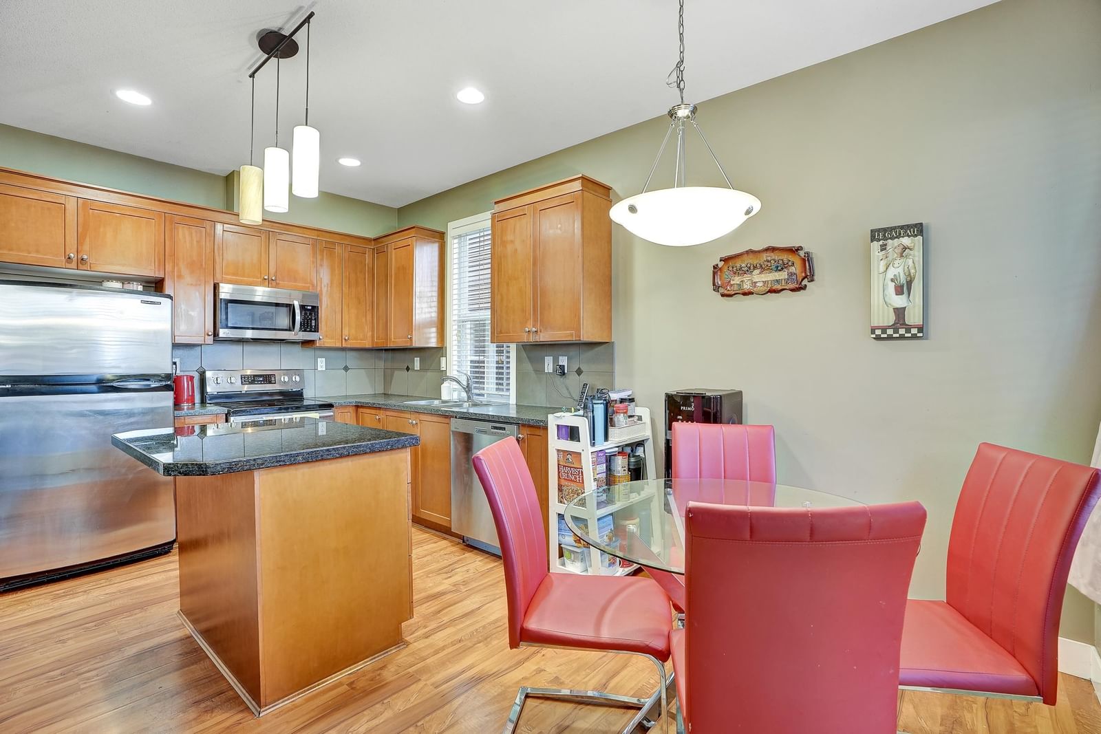 Listing Image 13