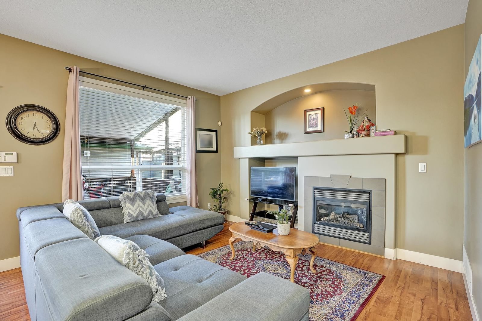 Listing Image 18