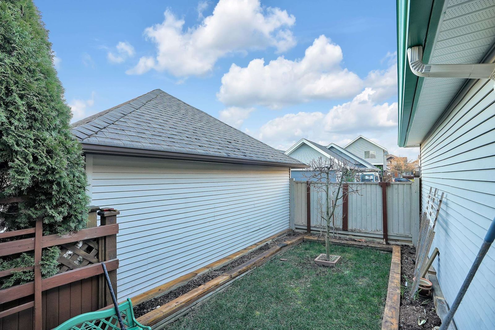 Listing Image 38