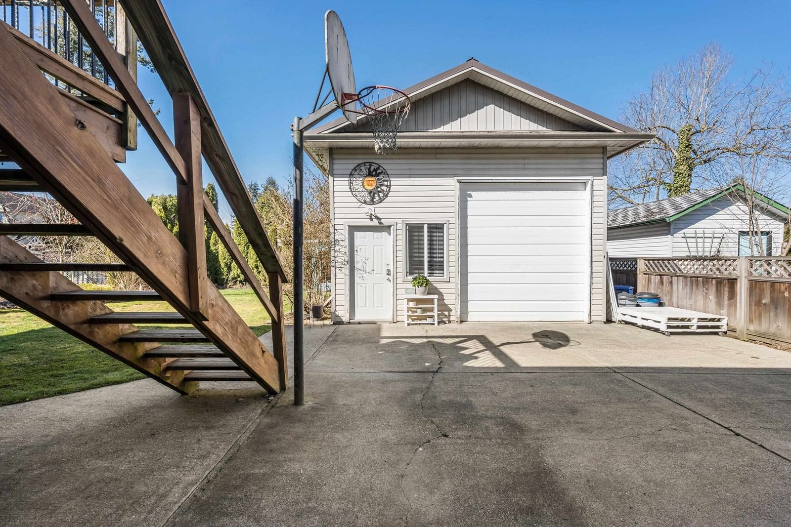 Listing Image 37