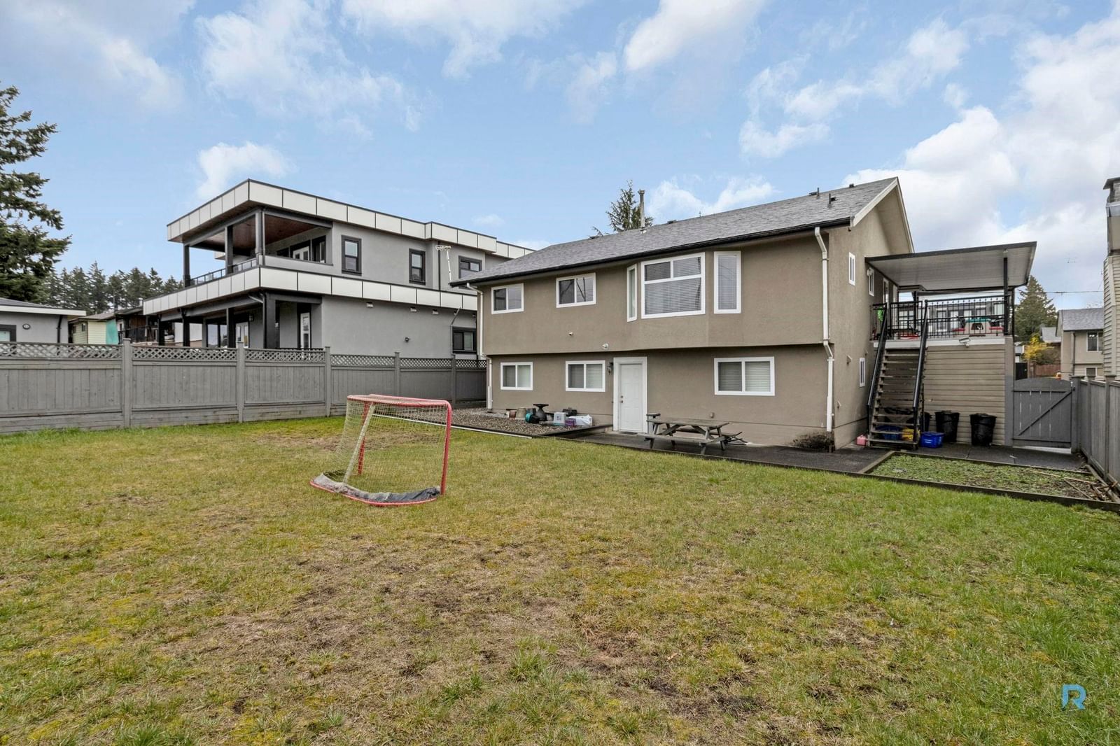 Listing Image 27