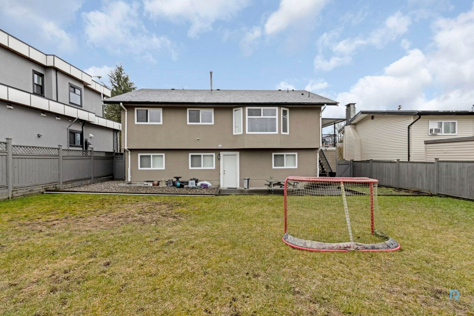 Listing Image 28