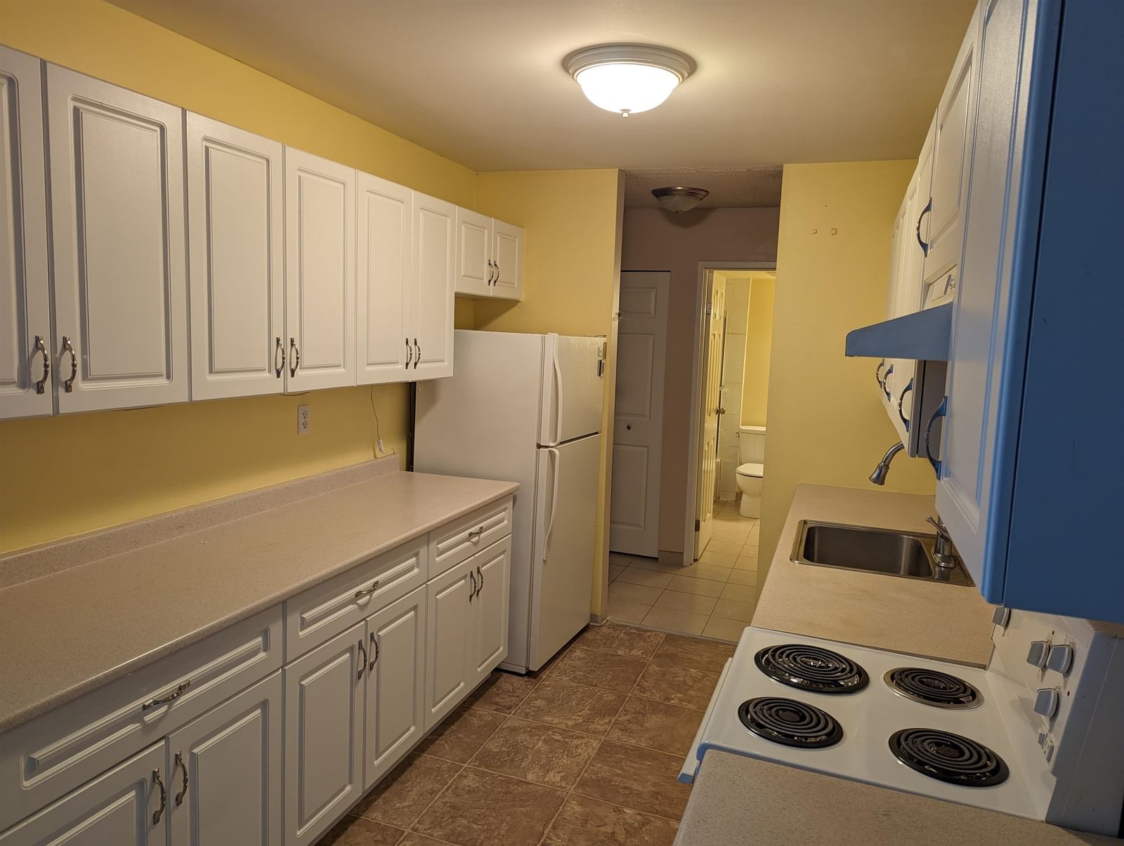 Listing Image 8