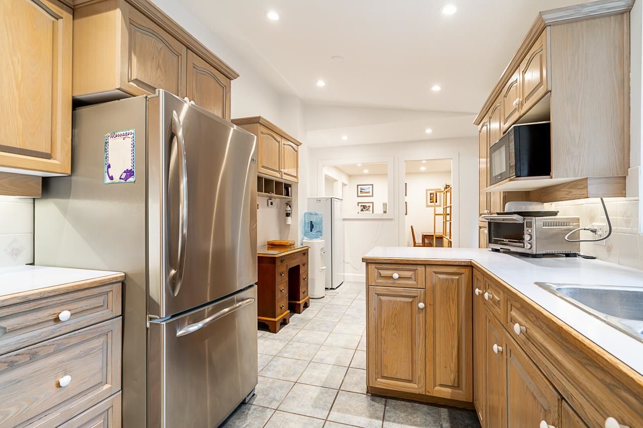 Listing Image 13