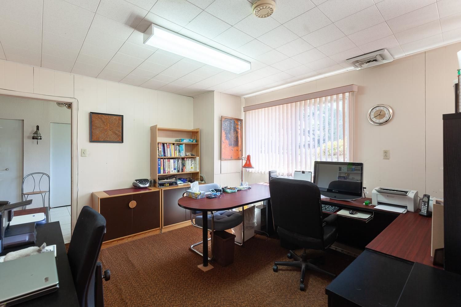 Listing Image 12