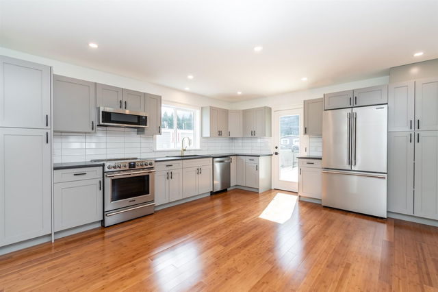 63 - 65367 Kawkawa Lake Road