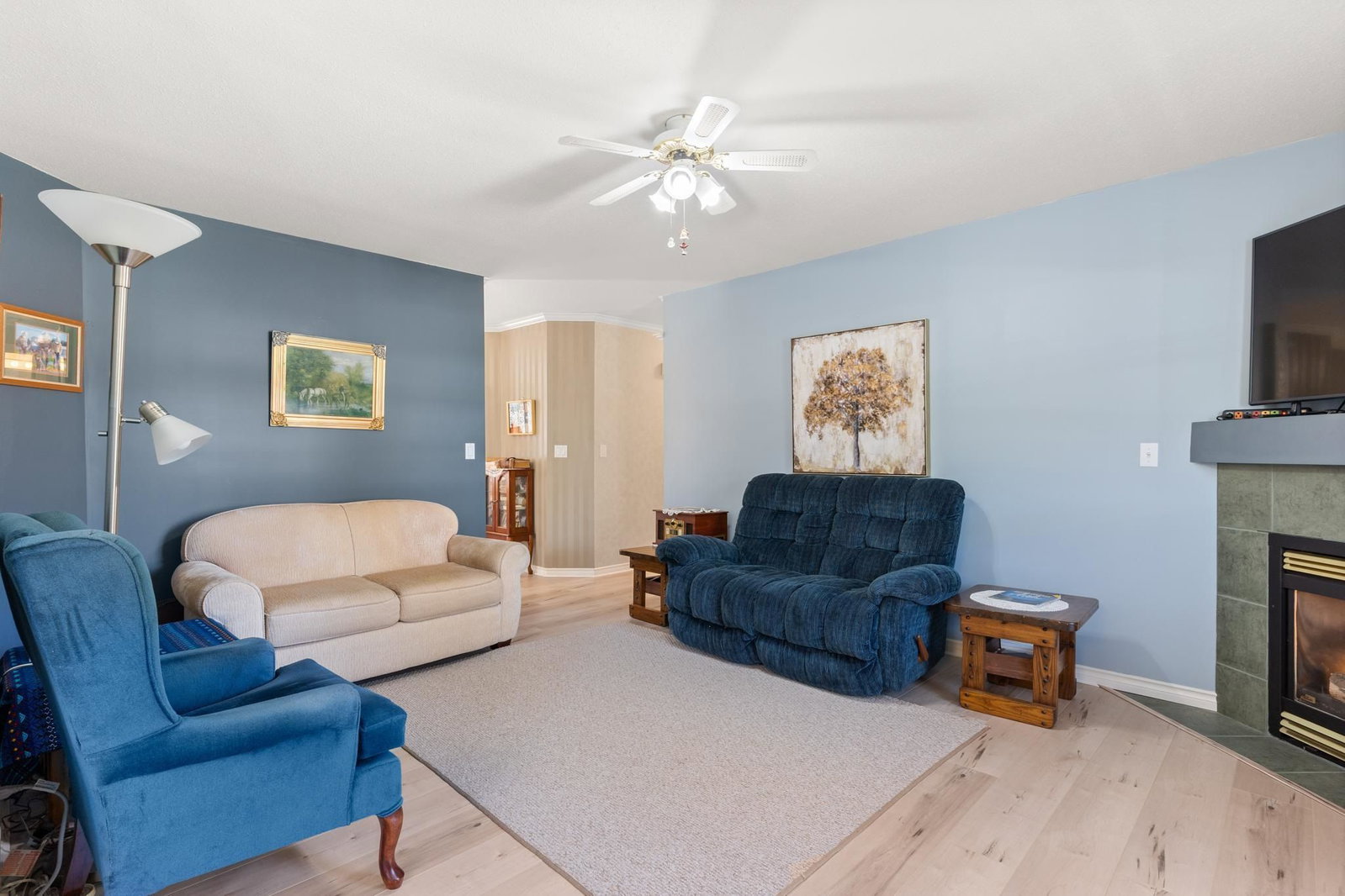 Listing Image 23