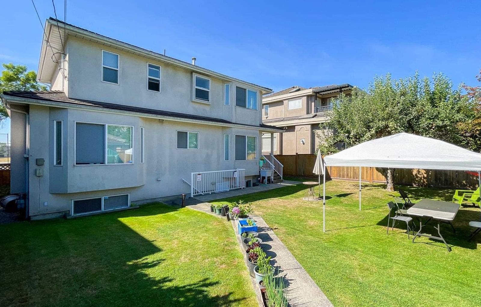 Listing Image 16