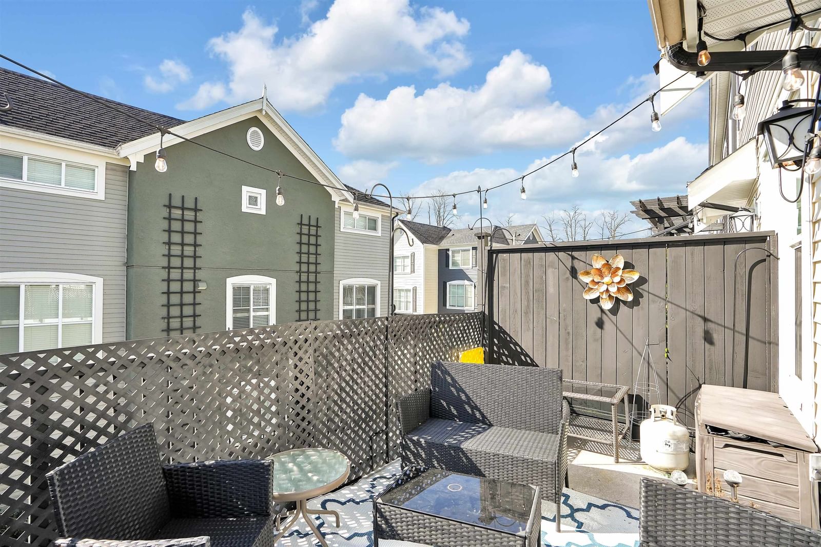 Listing Image 32