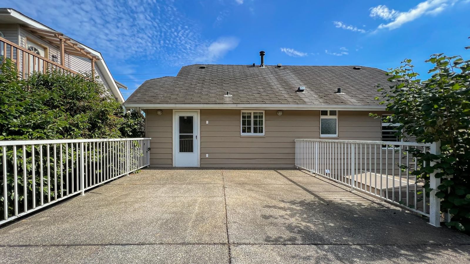 Listing Image 27