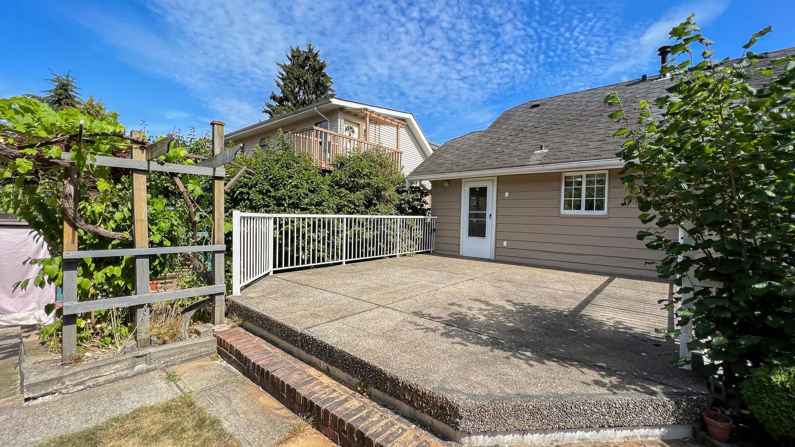Listing Image 28