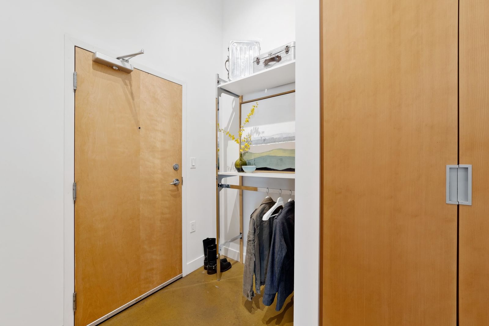 Listing Image 23