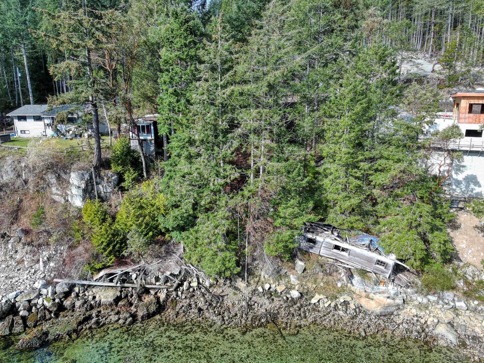 Listing Image 16
