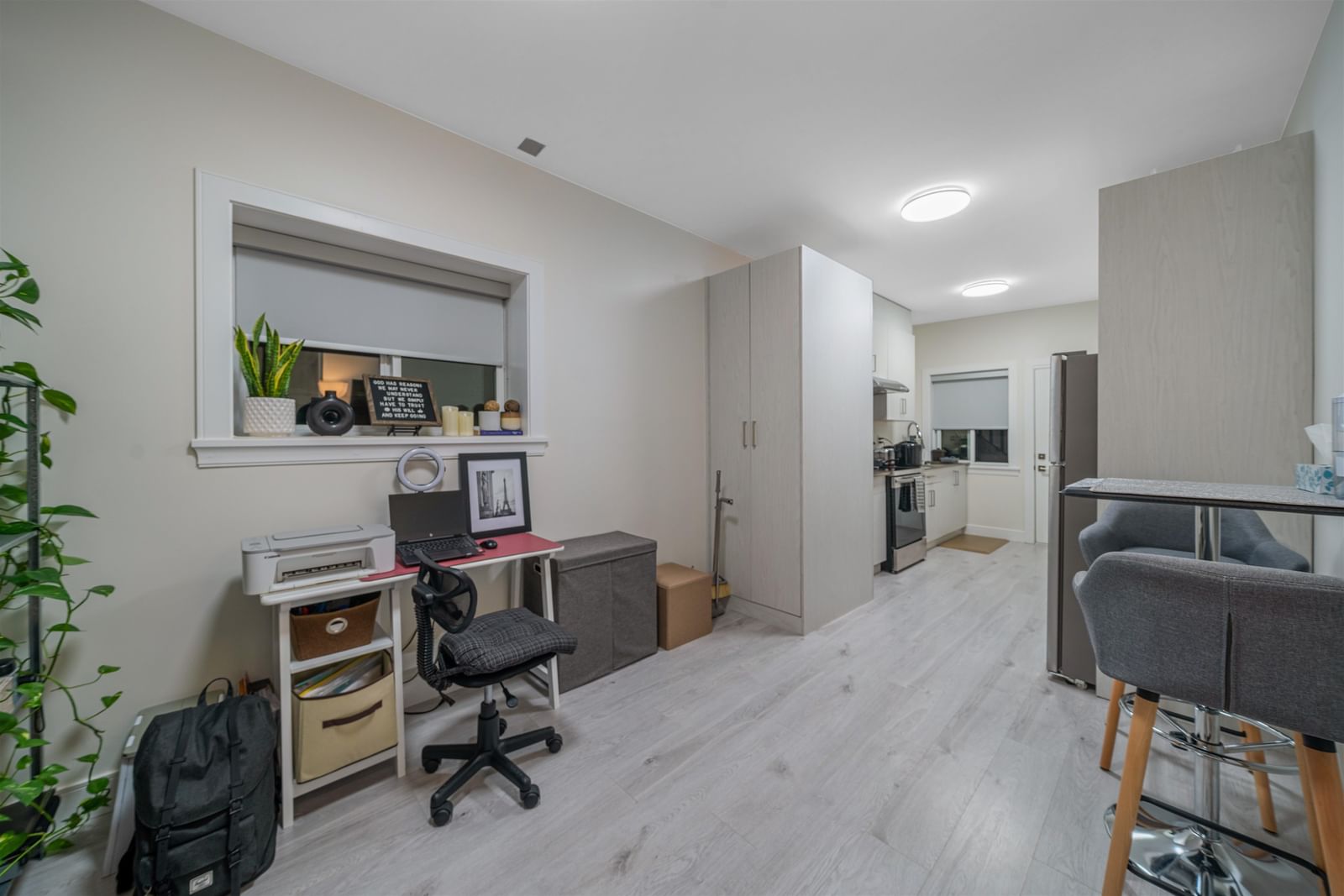 Listing Image 23